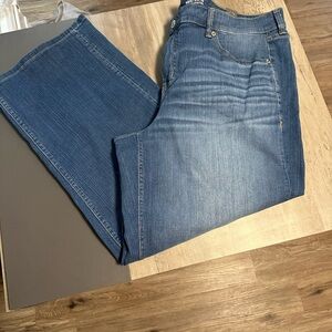 Torrid Women’s Wide Leg Stretch 18 NWT